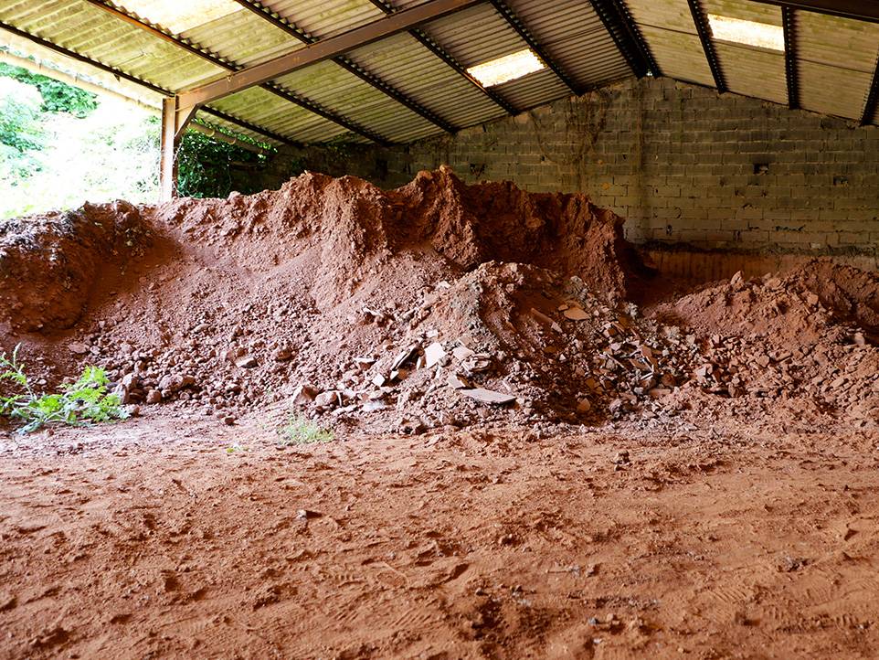 Clay storage